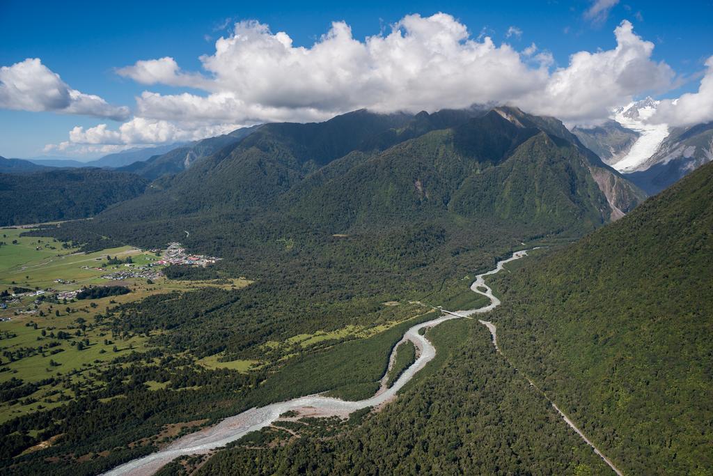 Fox Glacier Top 10 Holiday Park & Motels Esterno foto