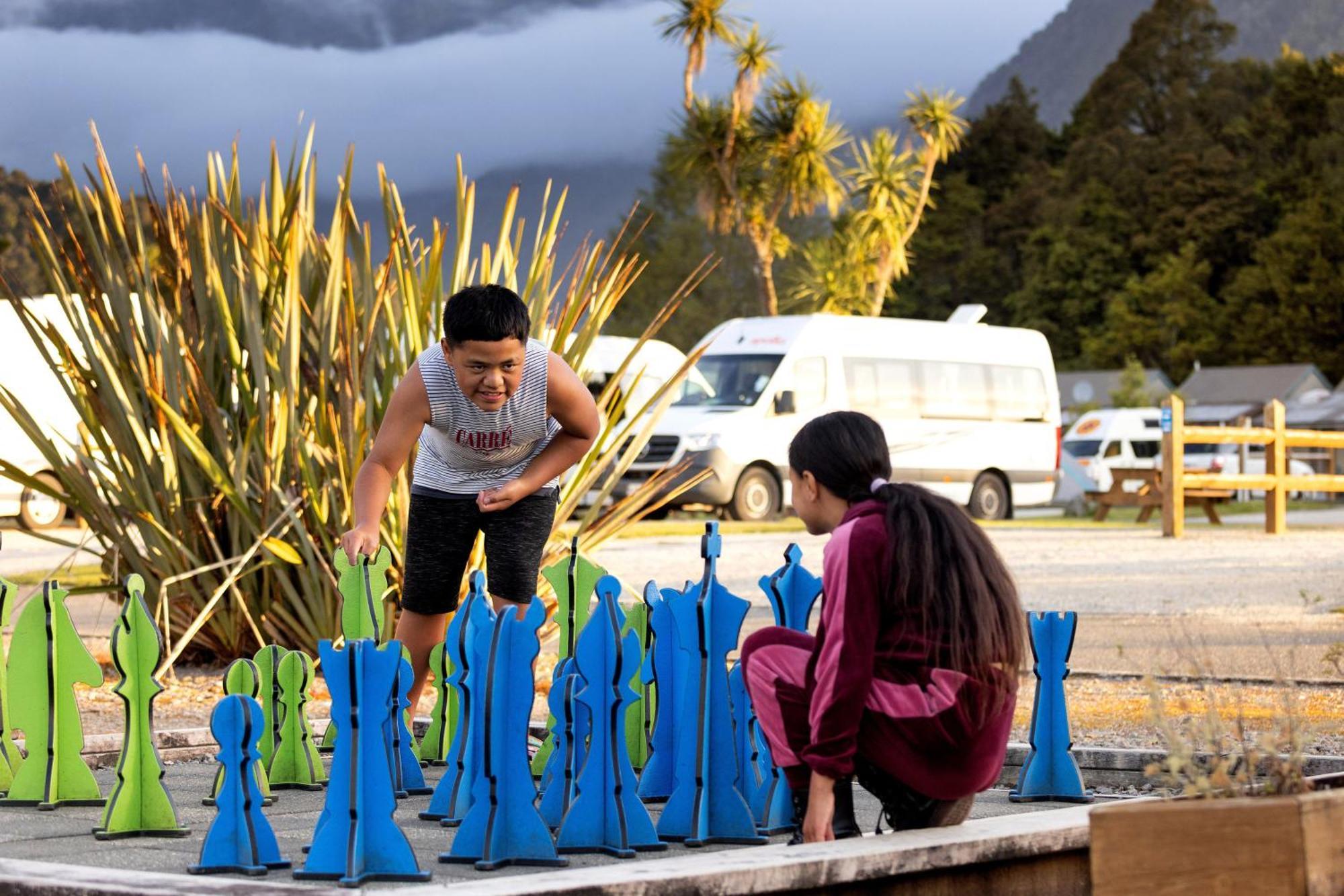 Fox Glacier Top 10 Holiday Park & Motels Esterno foto